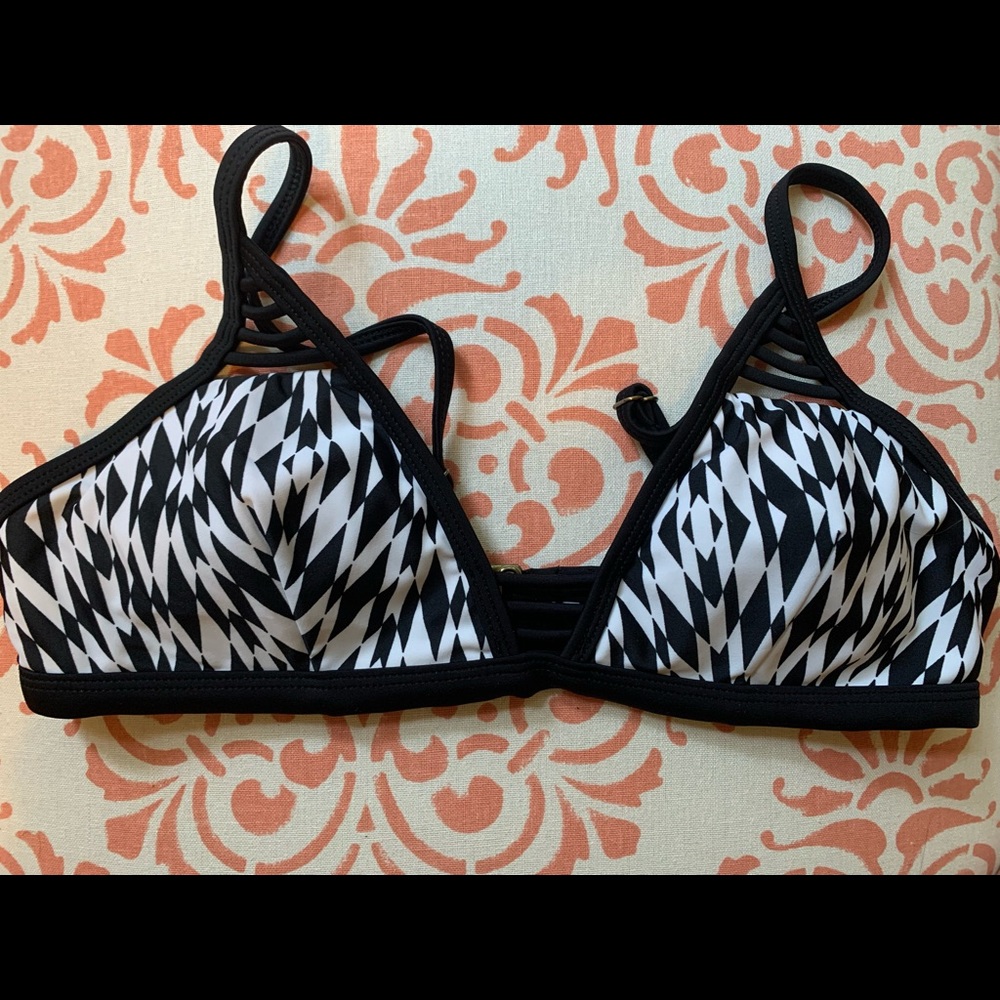 Bikini top